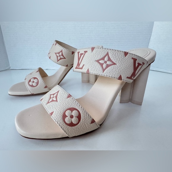 LOUIS VUITTON Silhouette Mules Slip On Heel Sandals Size 37 - Picture 9 of 16